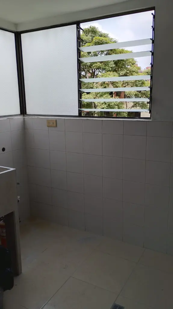 Ferreira 7-424 Patio